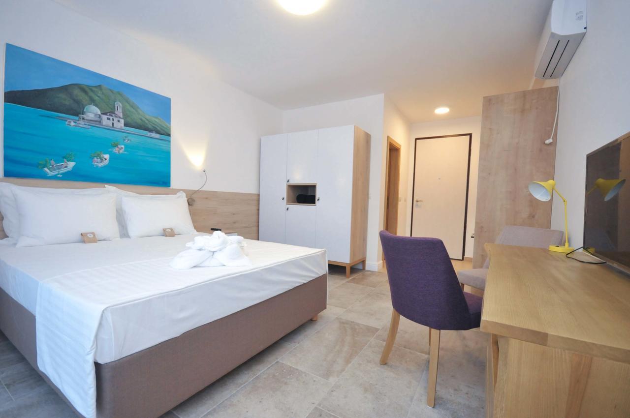 Corso Levante Luxury Suites Petrovac Exteriér fotografie