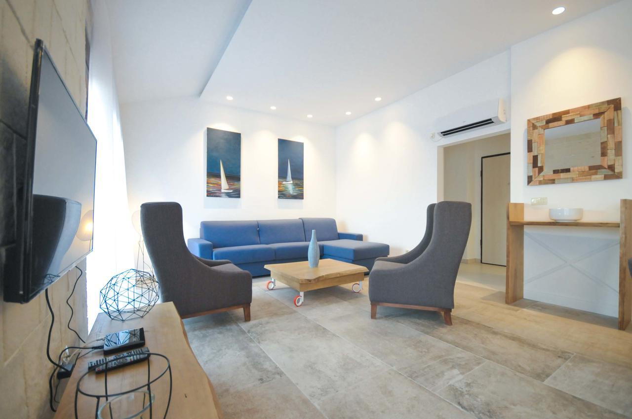 Corso Levante Luxury Suites Petrovac Exteriér fotografie