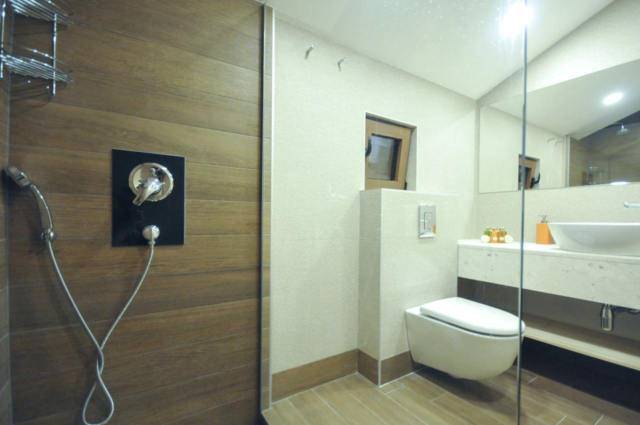 Corso Levante Luxury Suites Petrovac Exteriér fotografie
