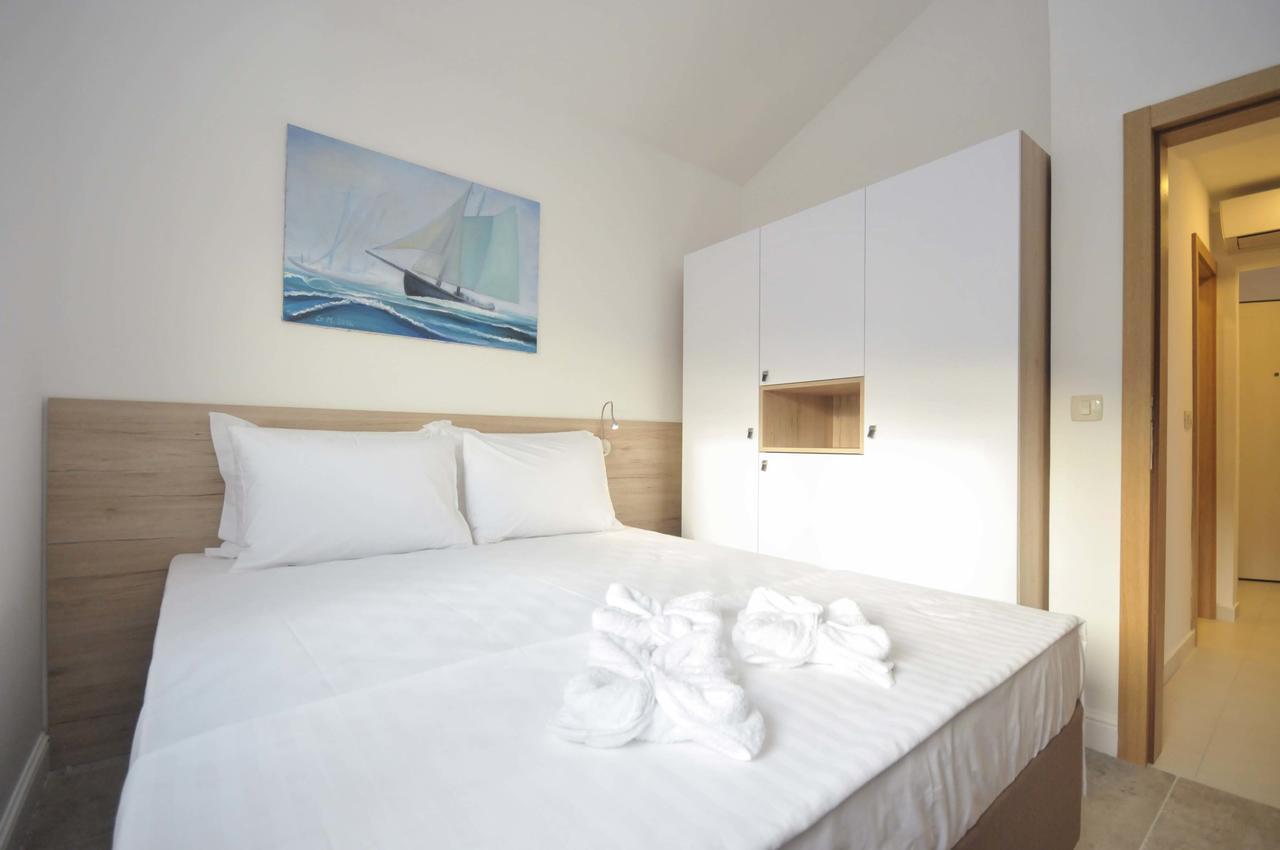 Corso Levante Luxury Suites Petrovac Exteriér fotografie