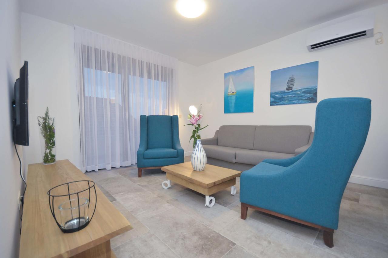 Corso Levante Luxury Suites Petrovac Exteriér fotografie